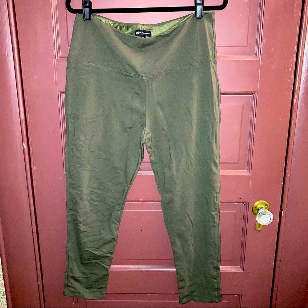 Jones New York high waisted leggings